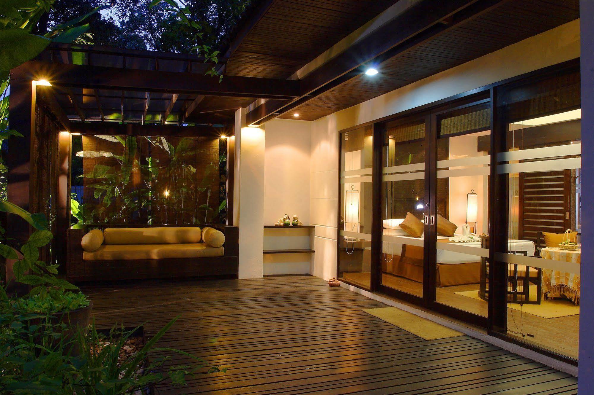 Eurasia Chiang Mai Hotel Exteriör bild